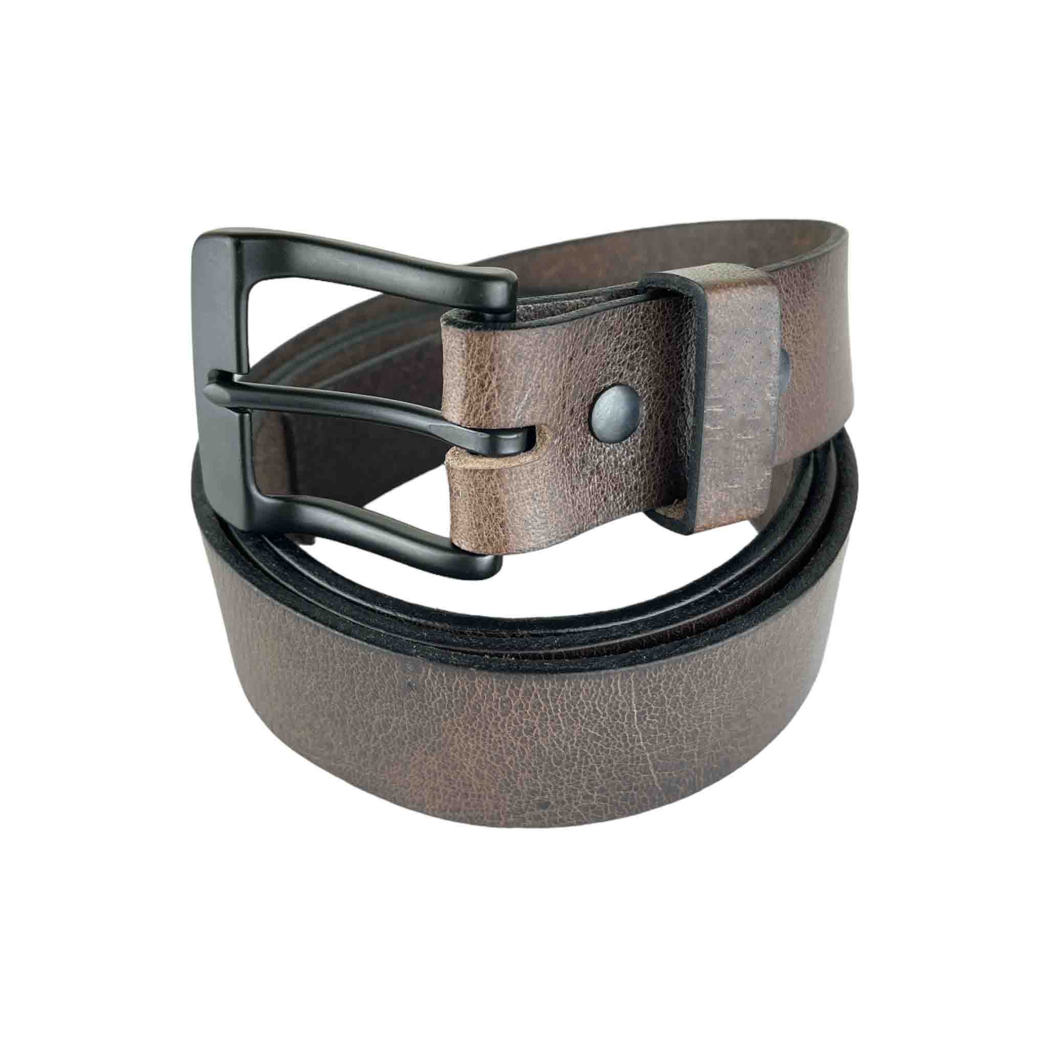 Introducing BAD&G CUSTOMS premium 1.5" Water Buffalo Leather Belts – a fusion of timeless craftsmanship and rugged elegance. Handcrafted with care, each belt showcases the unique character and durability of genuine water buffalo leather, known for its exceptional strength and natural grain patterns.