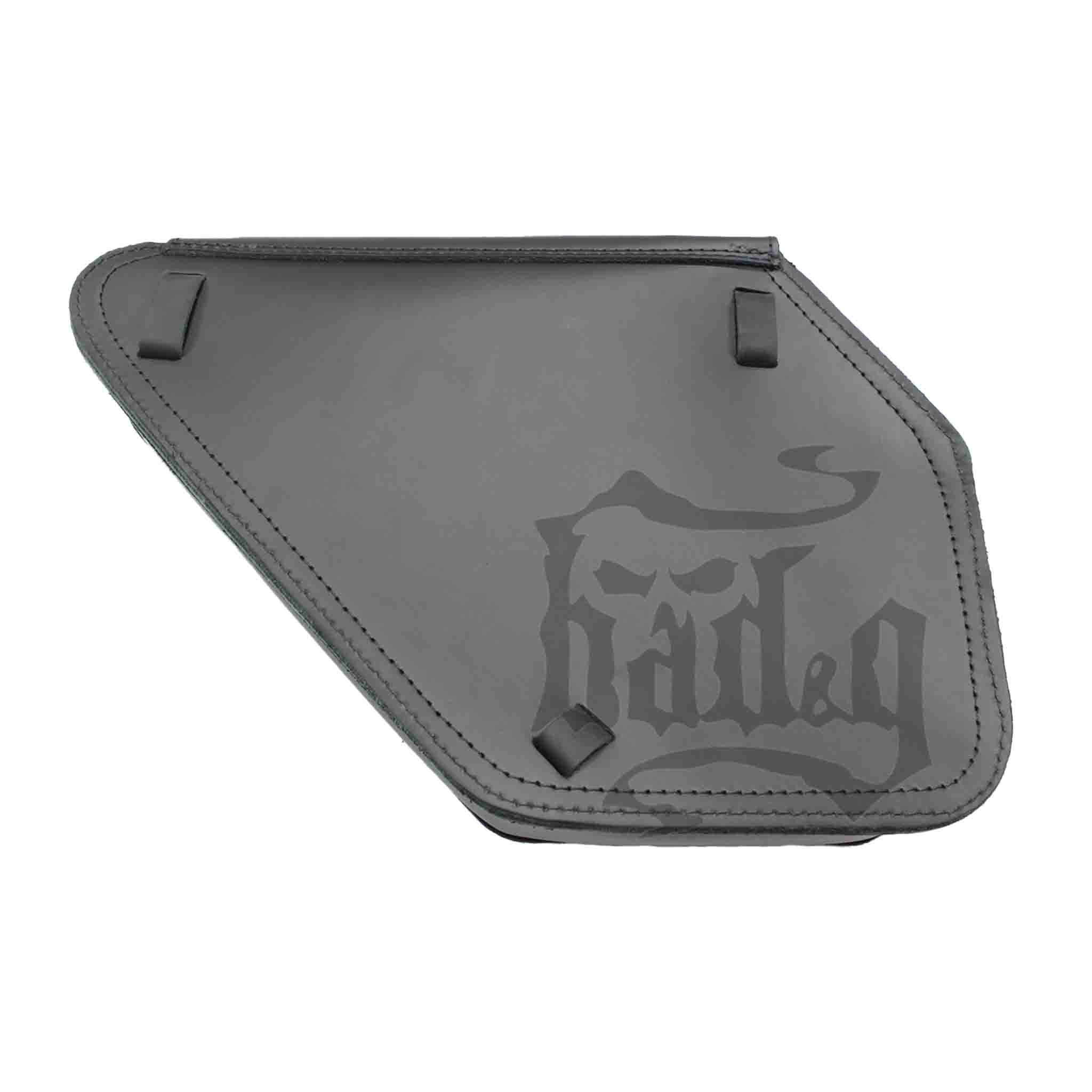 Upgrade your Harley-Davidson® Dyna with the DR01 Dyna Right Side Solo Bag. Hand crafted in USA with premium leather and top quality hardware. Durable and stylish, it's the perfect fit for your motorcycle.