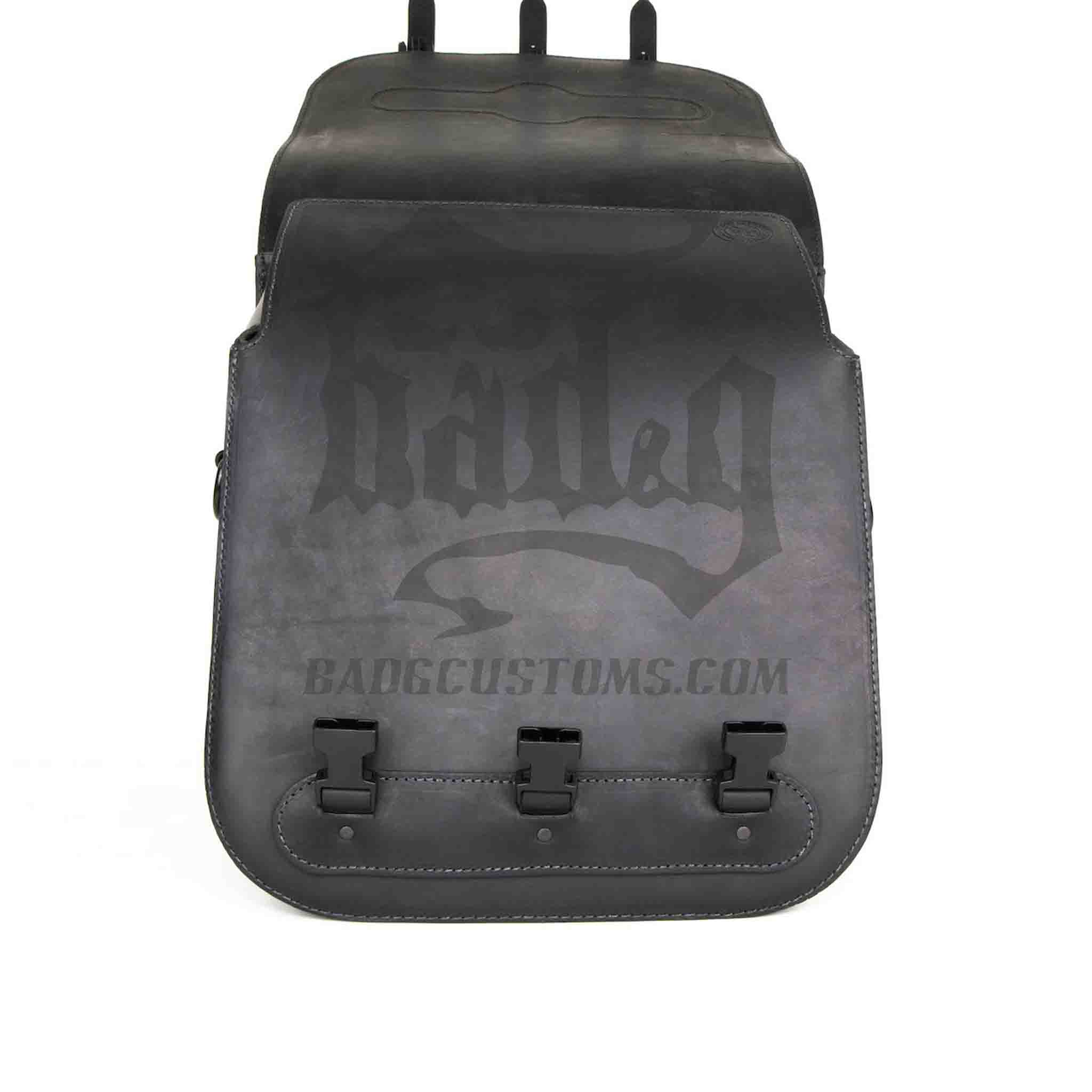 Upgrade your ride with the US01 Heavy Duty Saddlebags. Hand crafted in USA with premium veg tan steer hide leather and stainless steel hardware. Durable and stylish, they are the perfect fit for your motorcycle.